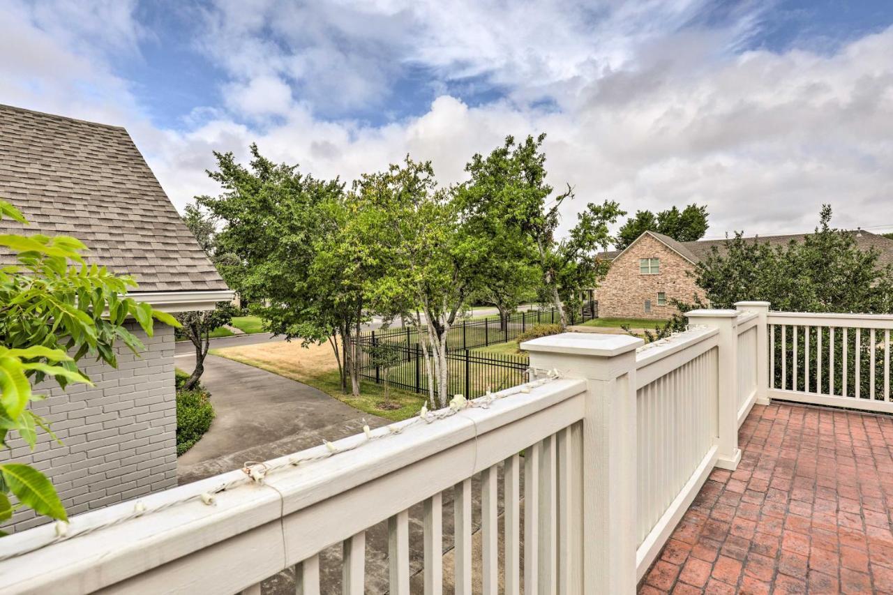Studio In College Station With Expansive Deck! Exterior foto